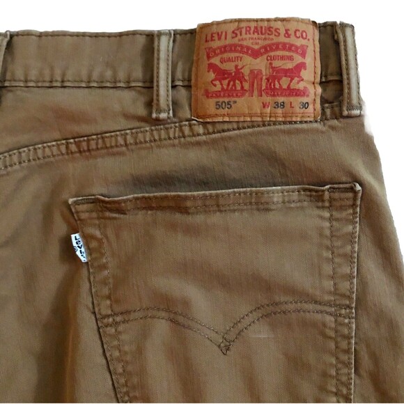 Levi’s 505 Khaki Jeans Mens Size 38x30 Brown Classic Straight Leg Denim 5 Pocket - Picture 6 of 10